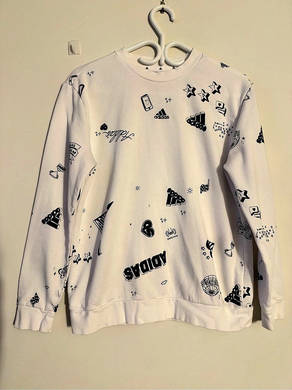 adidas Graphic Sweatshirt White Black Like New